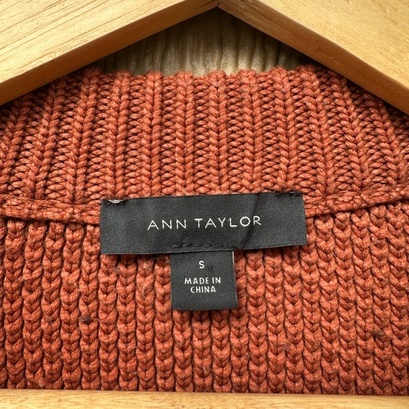 Cropped Rust Orange Knit Zip-Up Sweater - Picture 4 of 7
